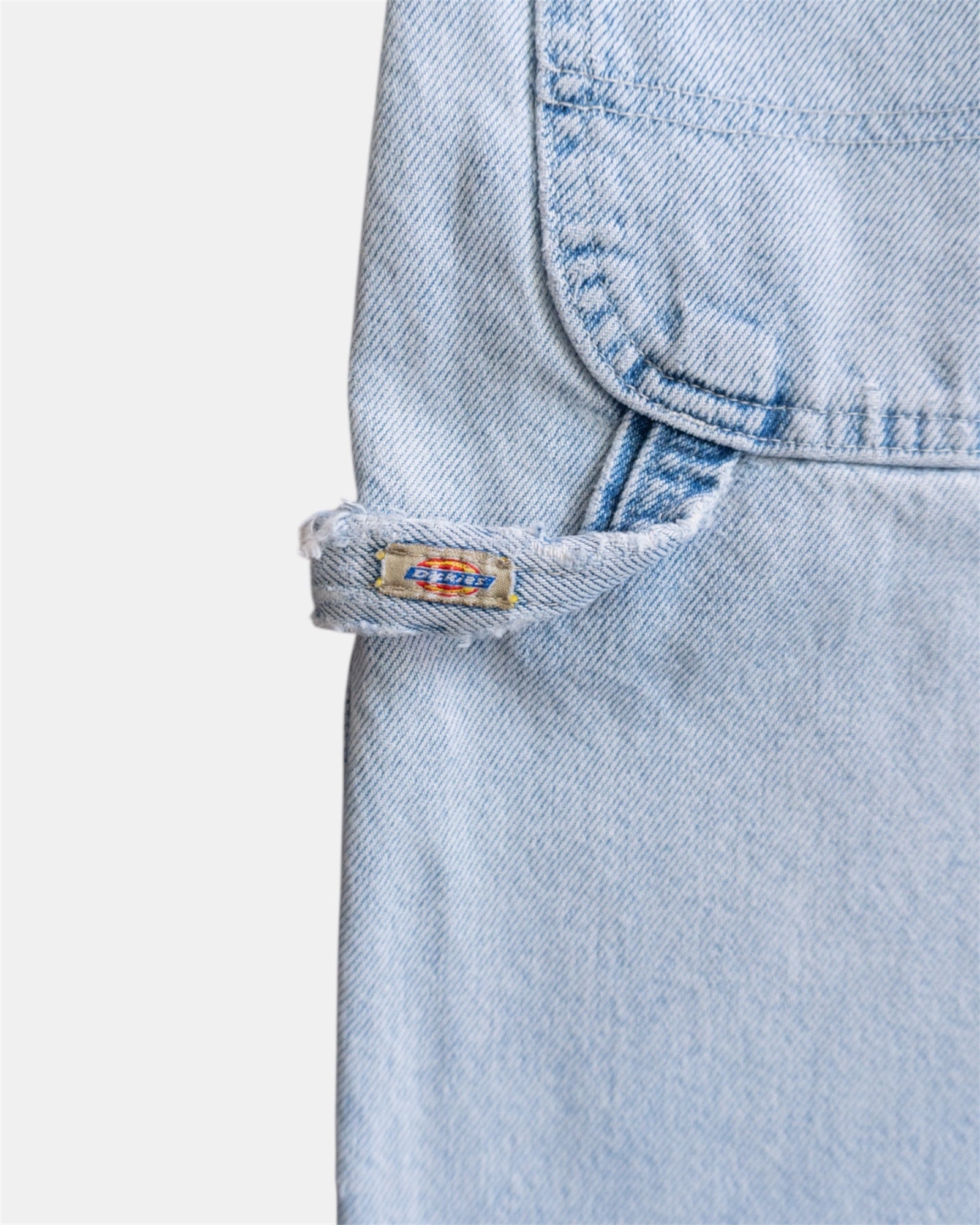 90’S VINTAGE DICKIES DENIM CARPENTER JORT - 38