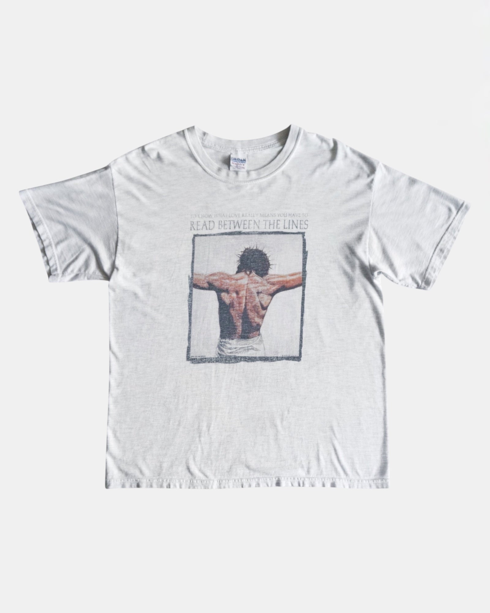 (L) 2000’S VINTAGE JESUS “READ BETWEEN THE LINES” TEE