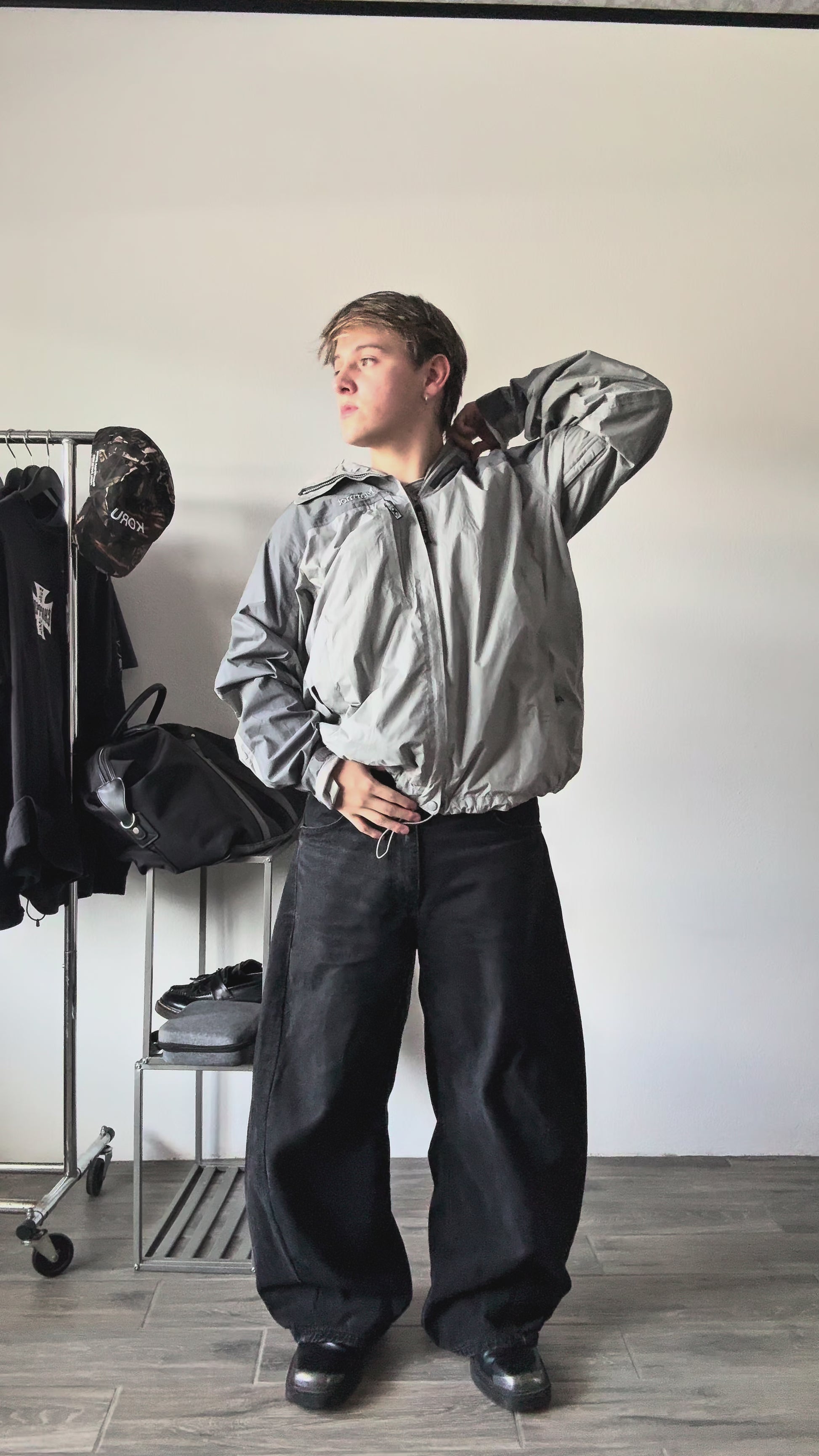 (L) MARMOT WINDBREAKER JACKET