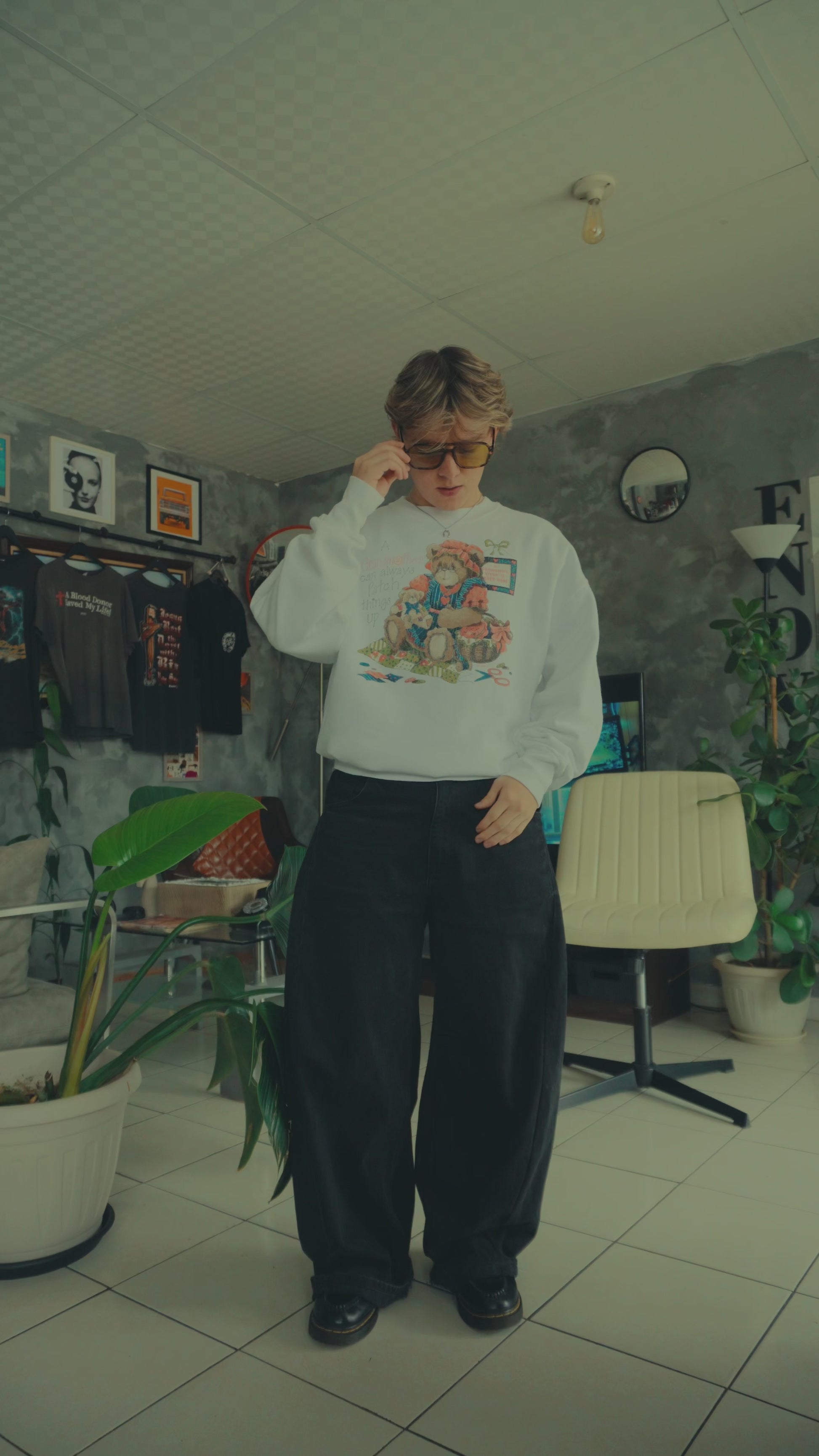 (L/XL) 90’S VINTAGE GRANDMOTHER COZY CREWNECK