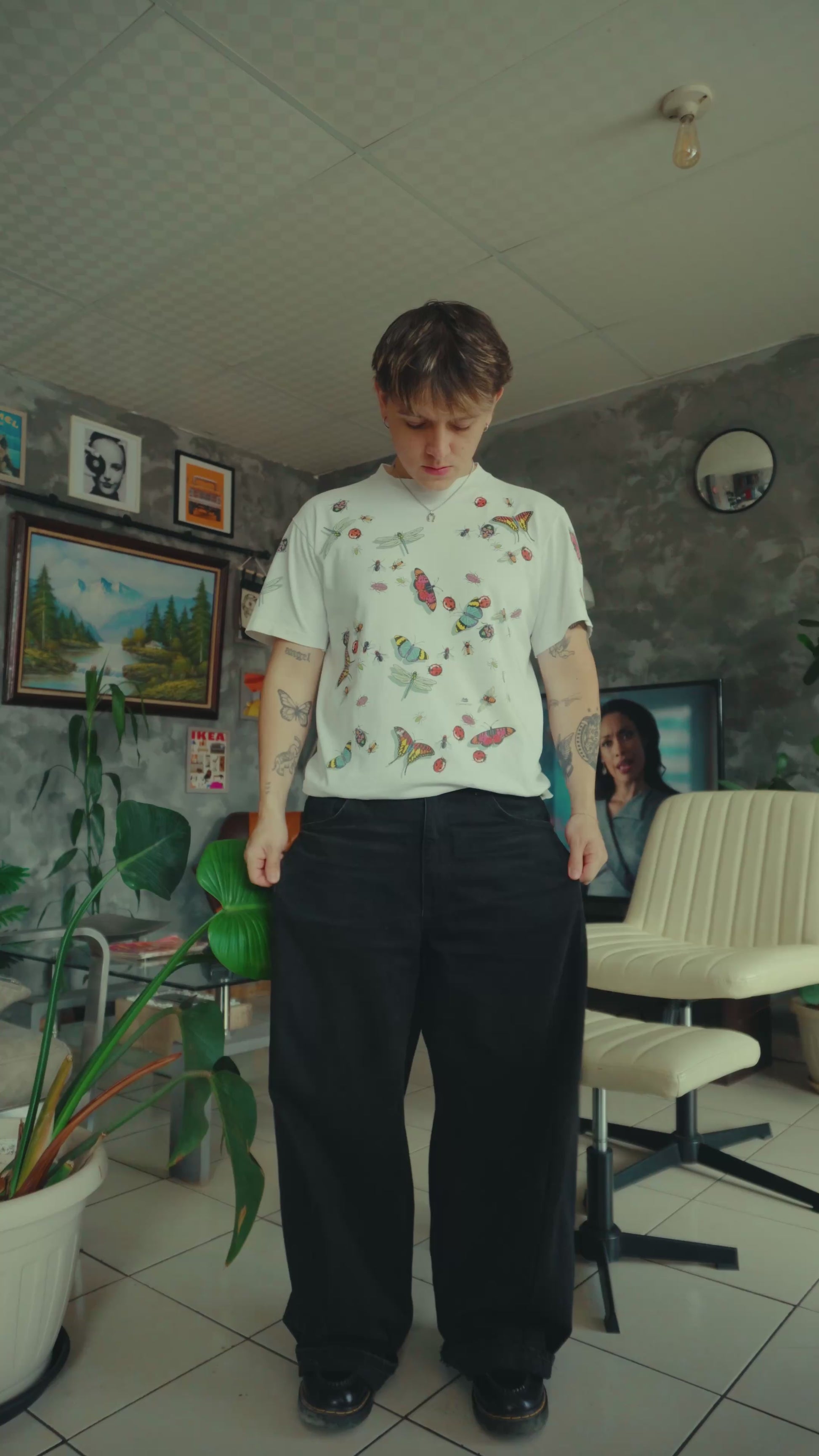 (M) 90’S VINTAGE BUTTERFLY INSECTS NATURE ART TEE