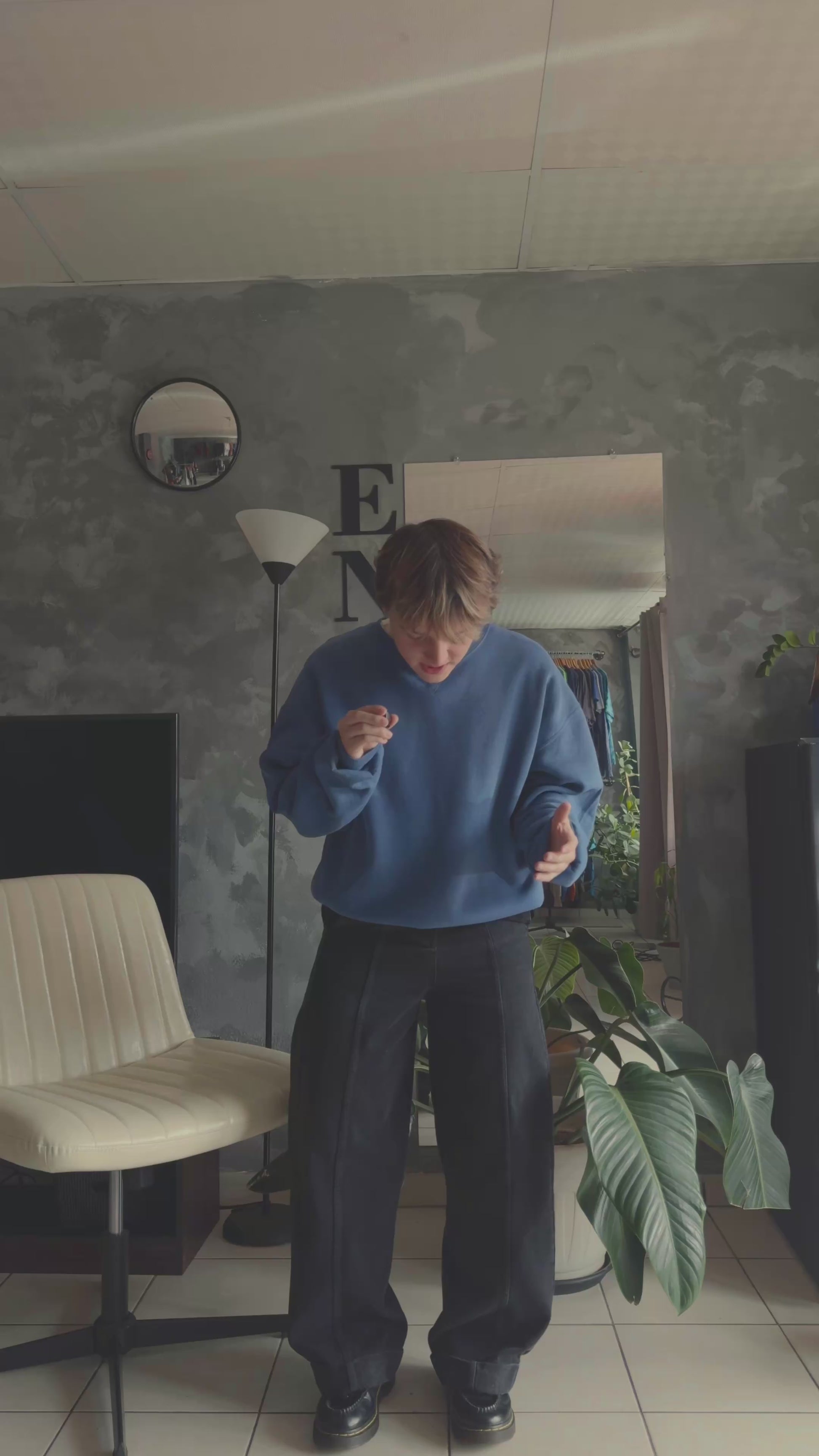 (BOXY L) 00’S VINTAGE RUSSELL CREWNECK
