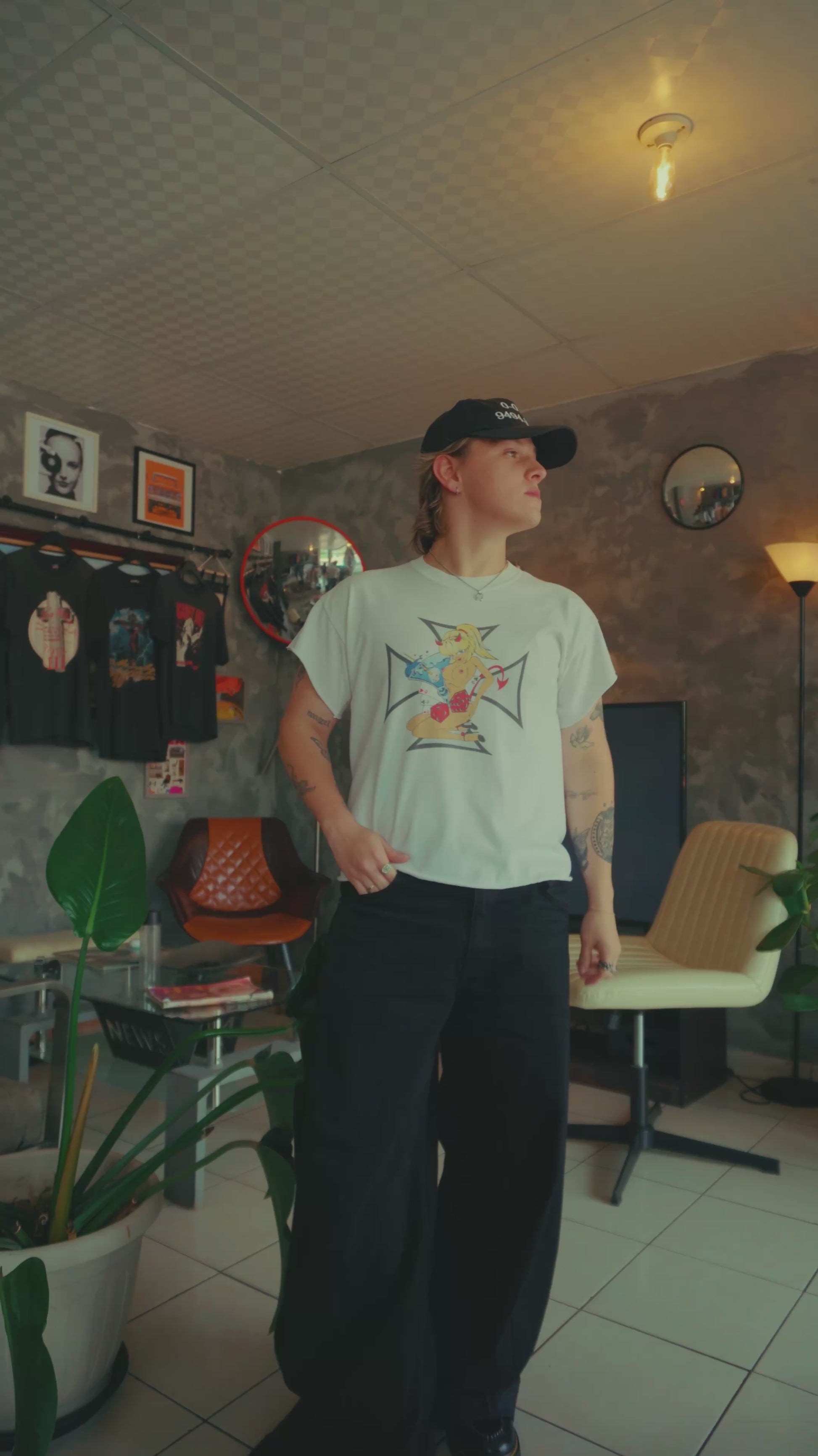 (M) VINTAGE RARE PIECE HELLBOUND ANIME DEMONETTE X CHOPPERS CROSS TEE