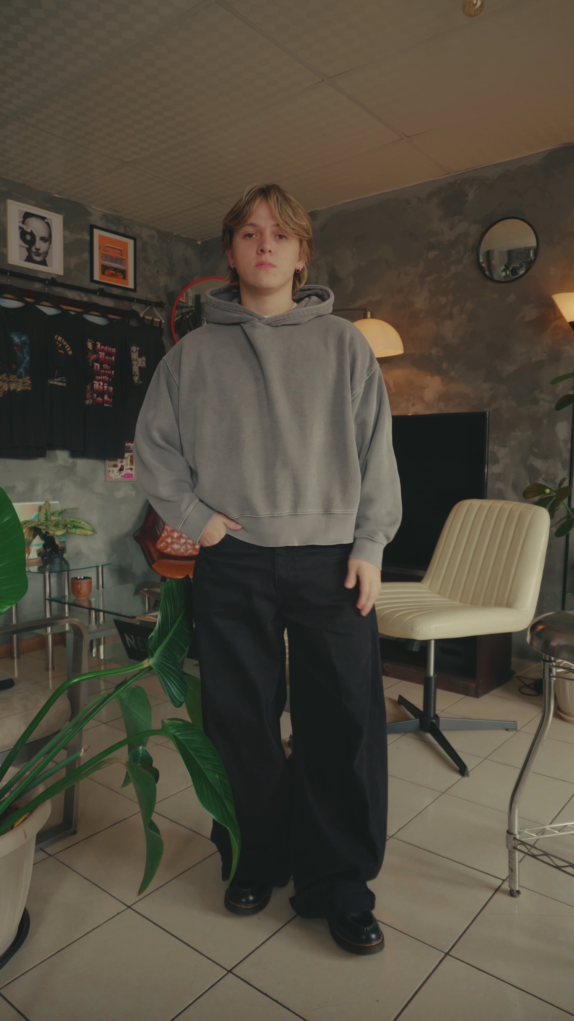 (BOXY M) GRAY FADED BOXY HOODIE