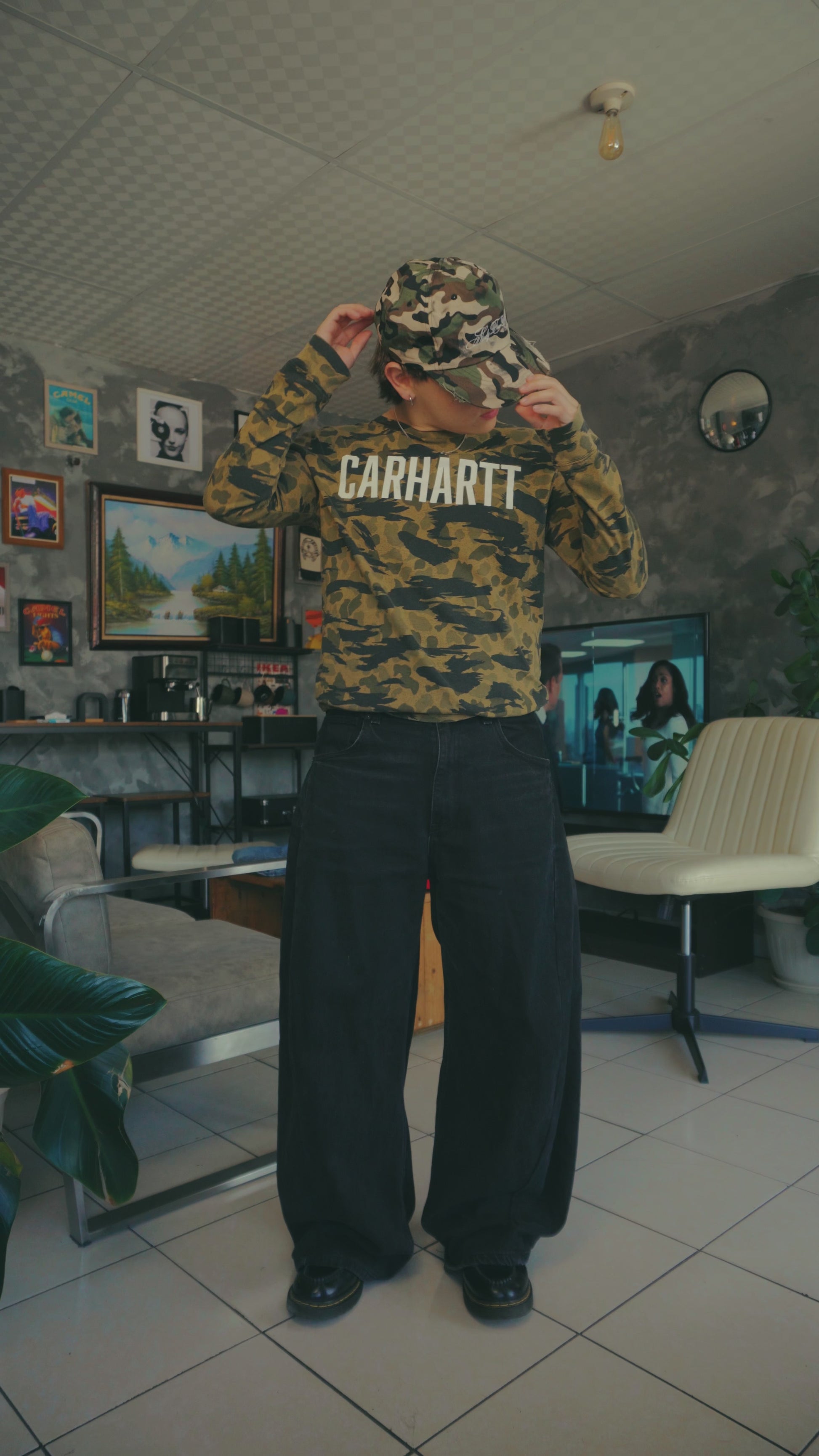 (M) CARHARTT CAMO LONG SLEEVE