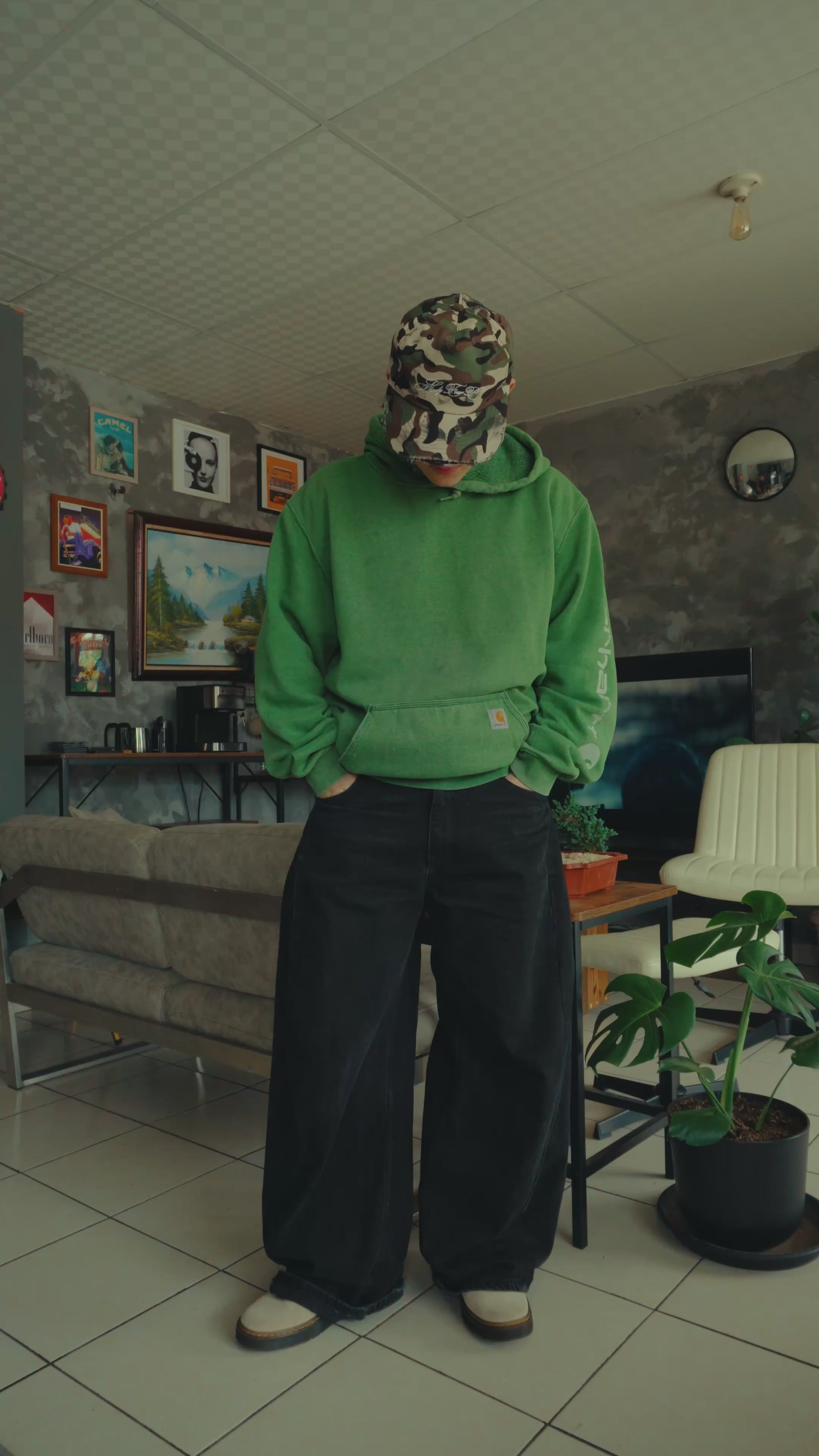 (XL) CARHARTT GREEN HOODIE