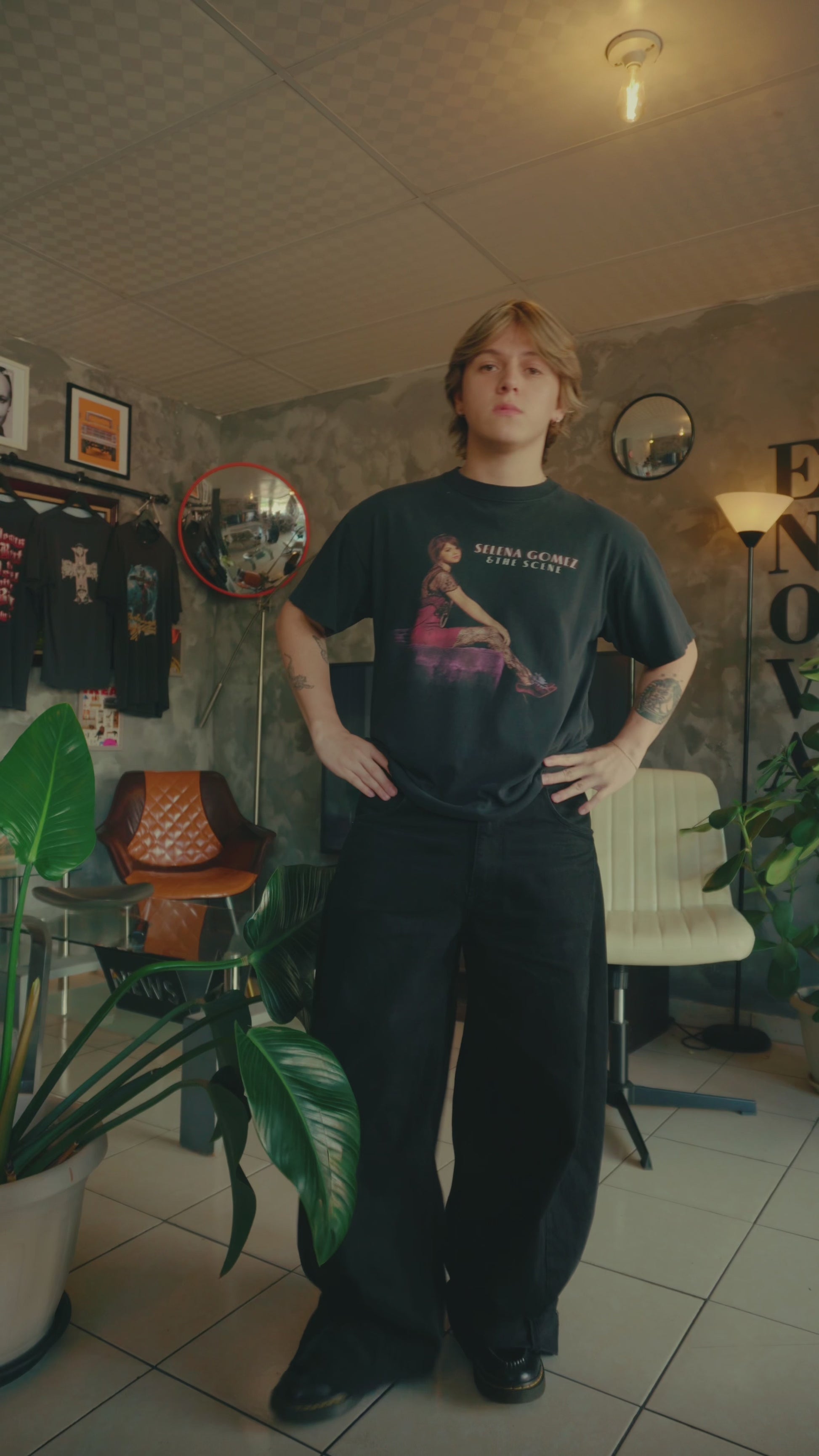 (L) 2010 SELENA GÓMEZ THE SCENE CONCERT TOUR TEE