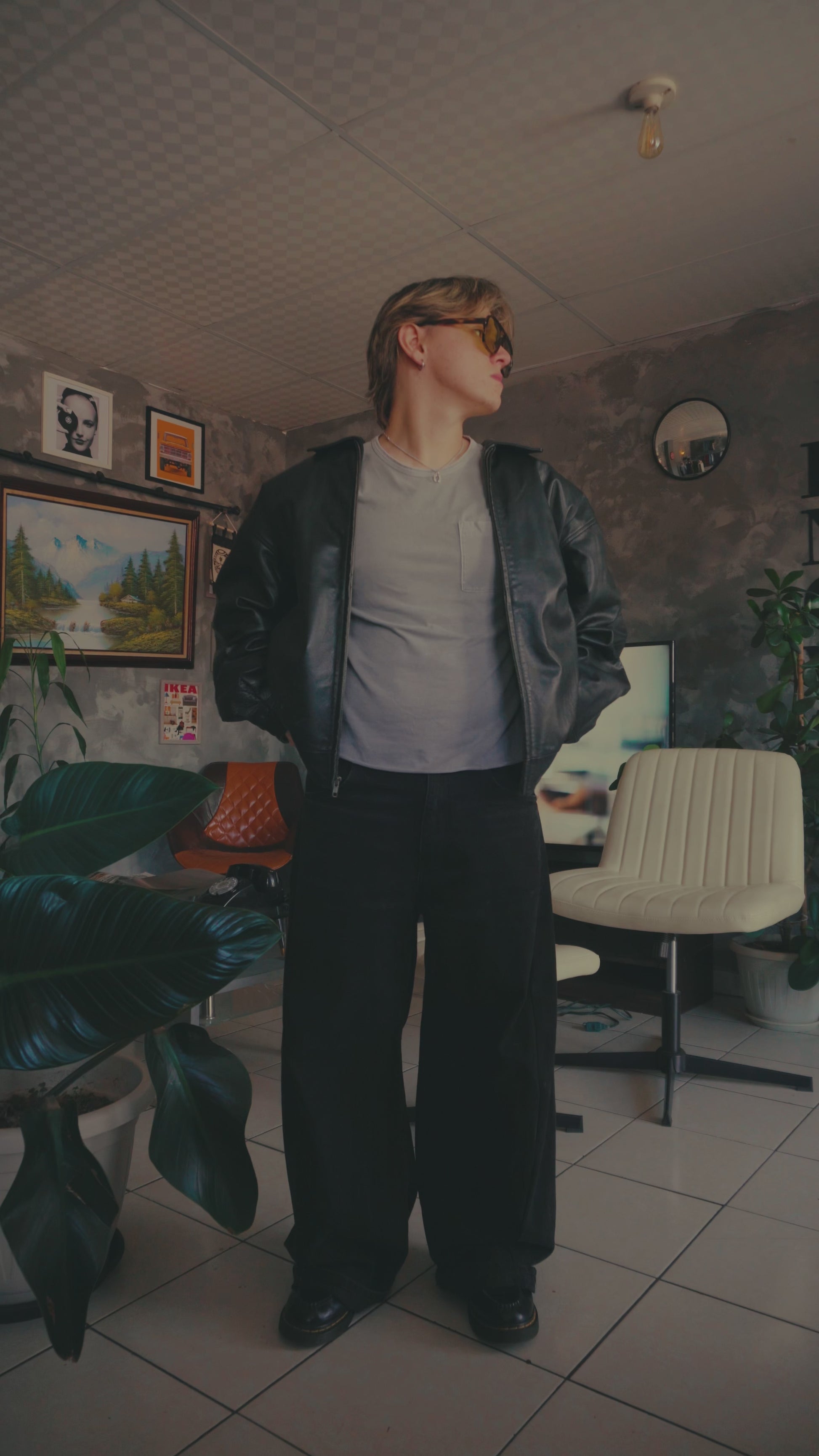 (XL) VINTAGE S.T JOHN’S BAY BOMBER LEATHER JACKET