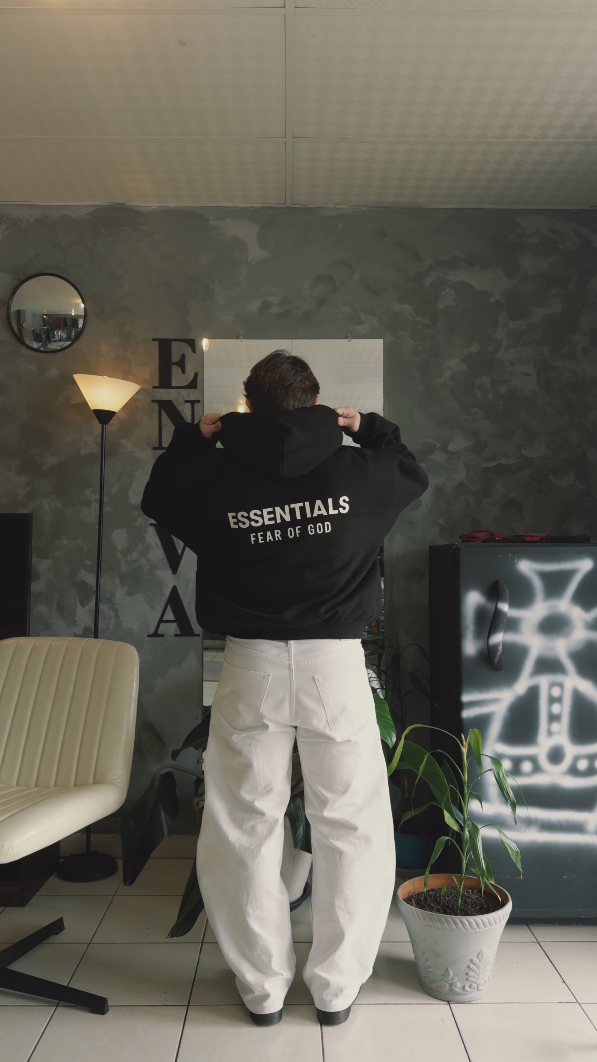 (M) ESSENTIALS FEAR OF GOD 2024 HOODIE (NEW)