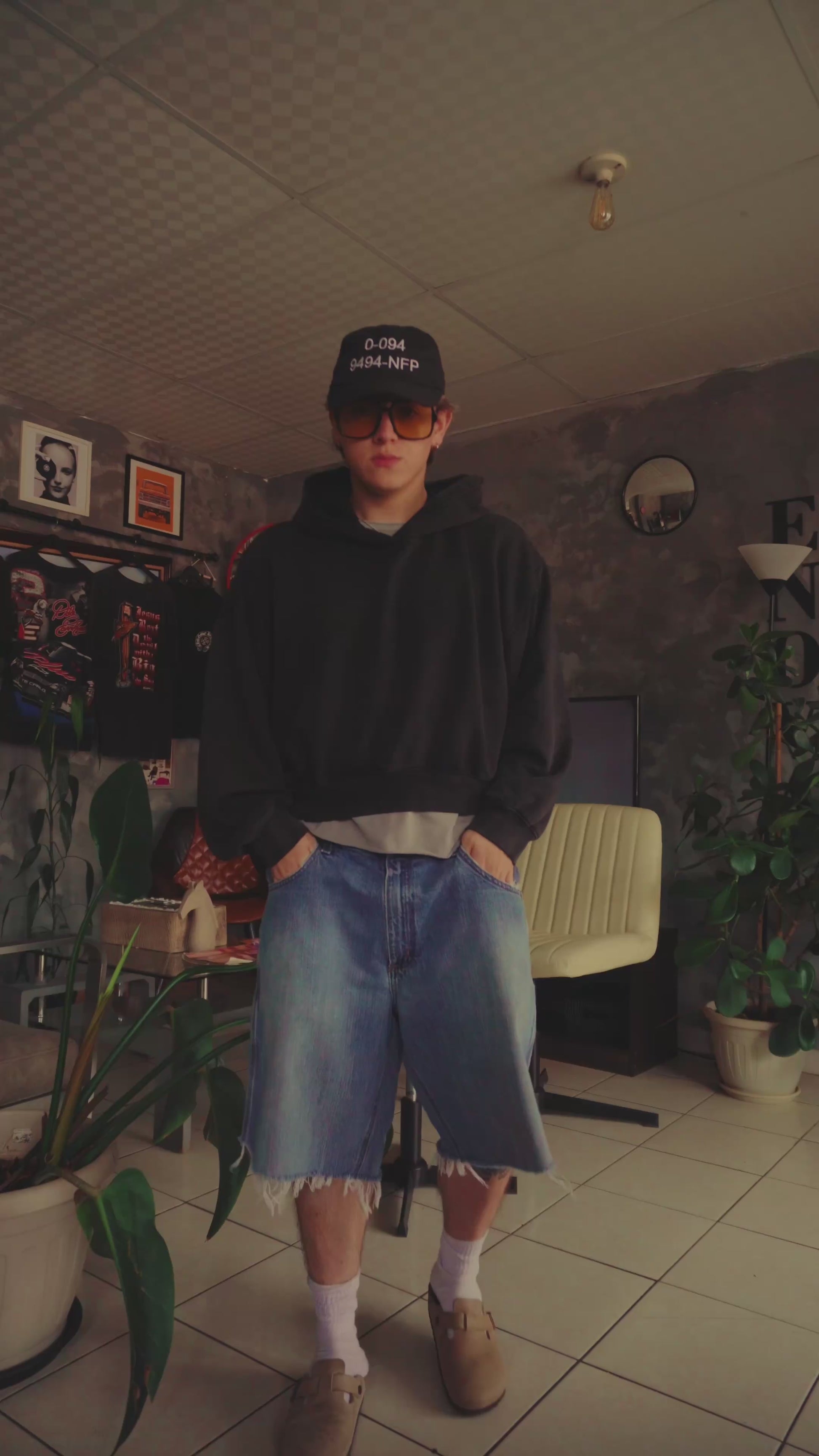 VINTAGE CARHARTT DENIM JORT - 36