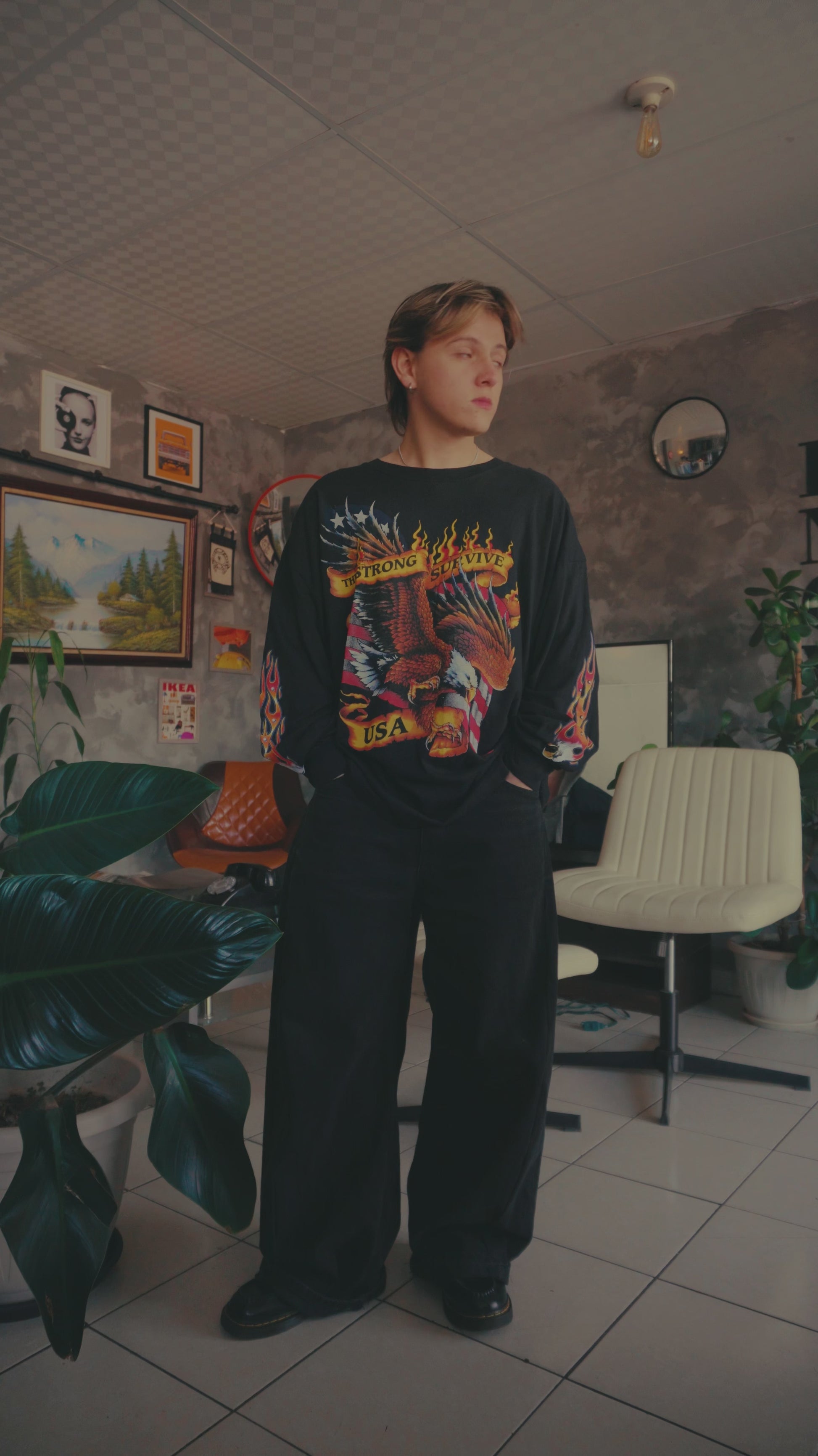 (XL) THE STRONG SURVIVE FLAMES LONG SLEEVE