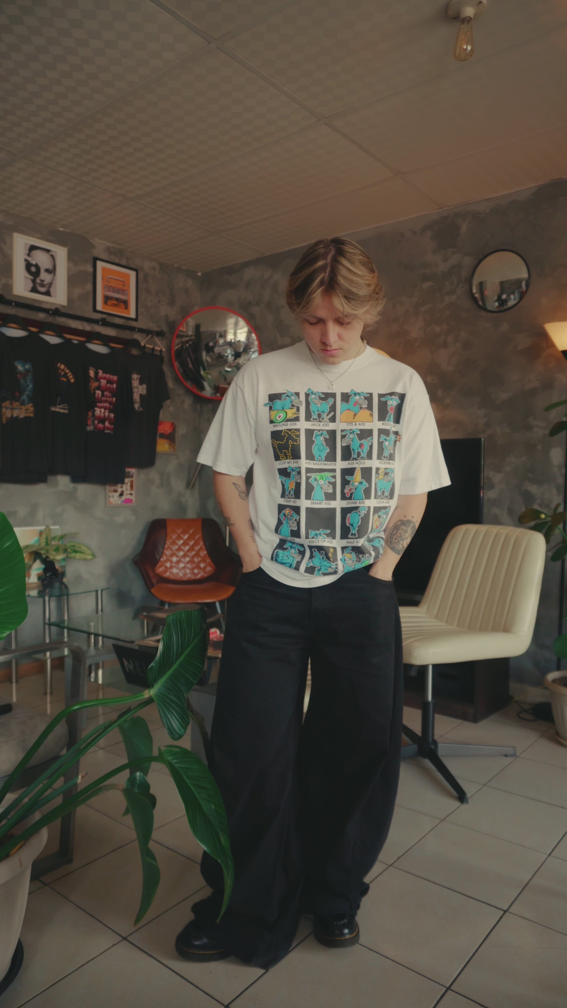 (L) 90’S VINTAGE PARTY YOUR ASS OFF TEE