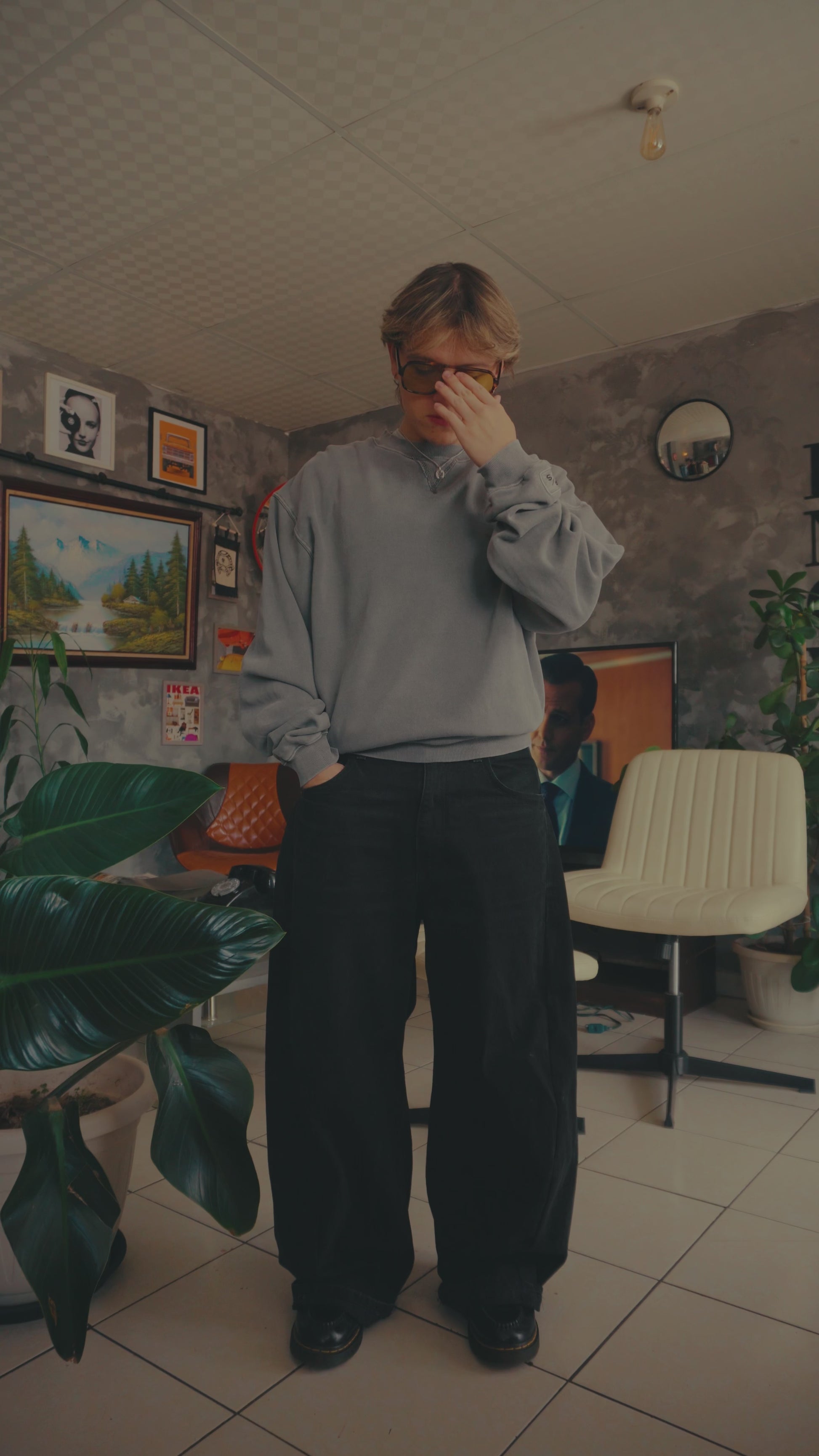 (BOXY M) PACSUN FADED CREWNECK