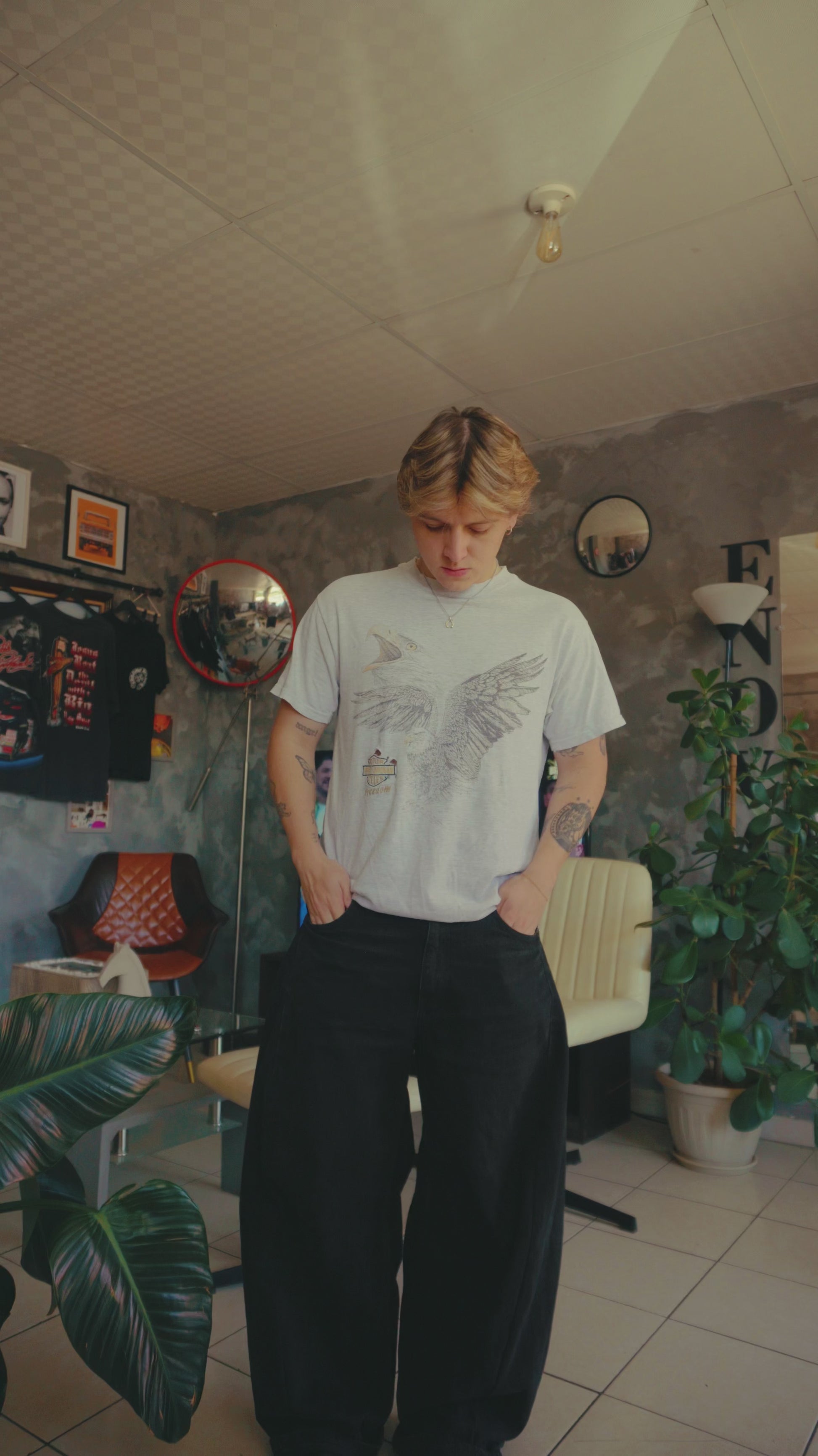 (M) 90’S VINTAGE HARLEY DAVIDSON EAGLE FADED TEE