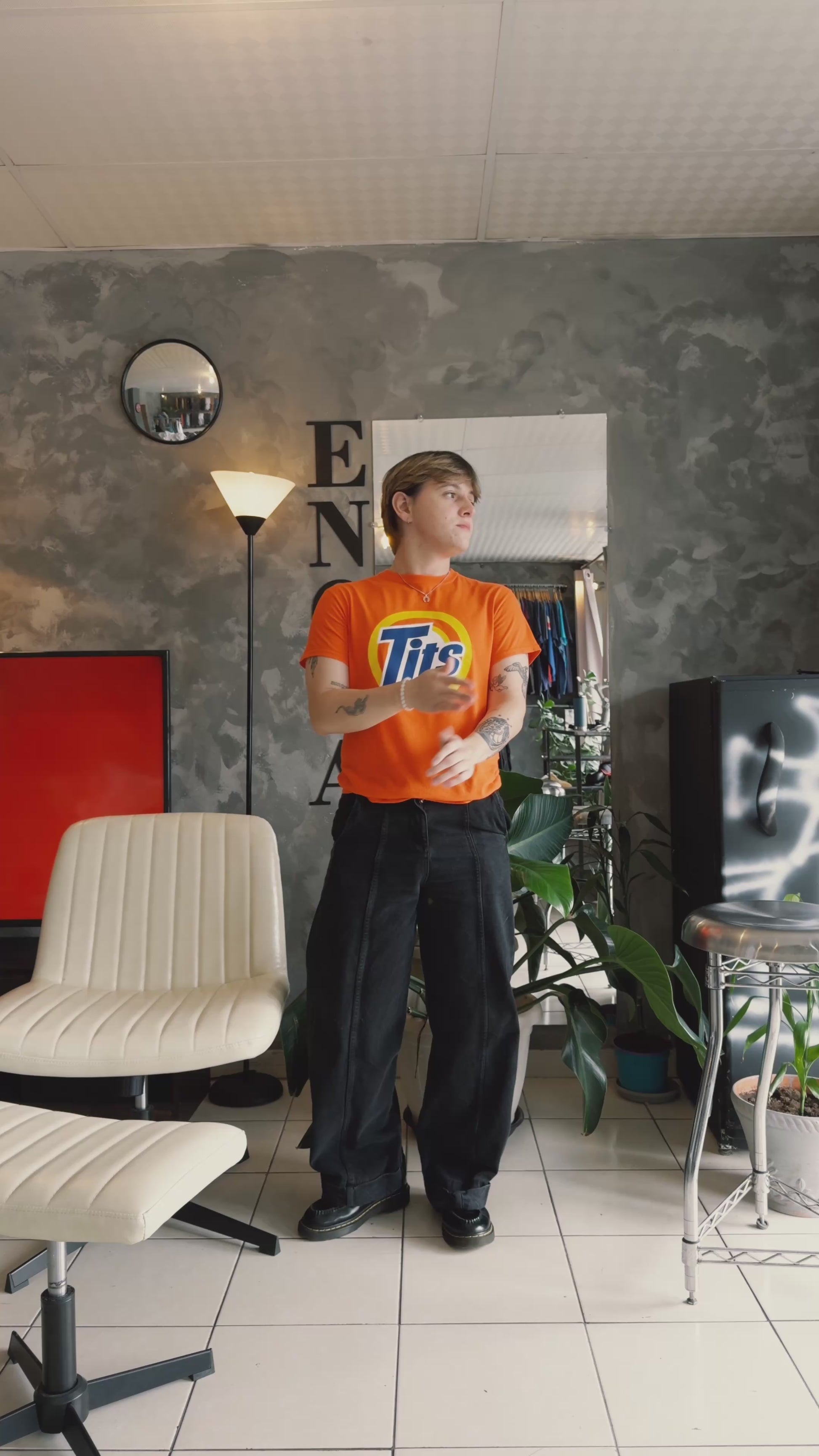 (S) VINTAGE TITS PARODY TEE
