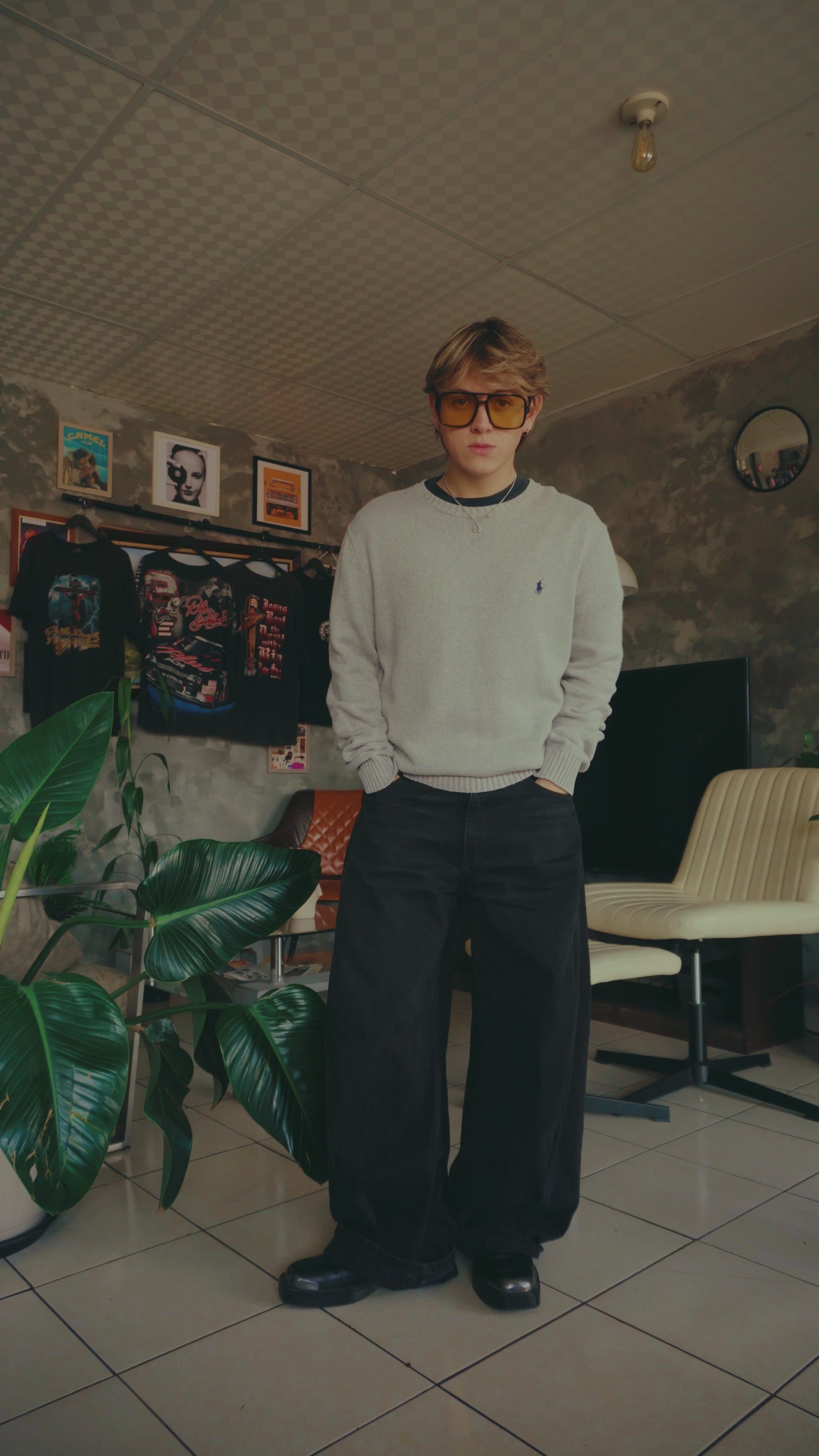 (L) POLO RALPH LAUREN SWEATER