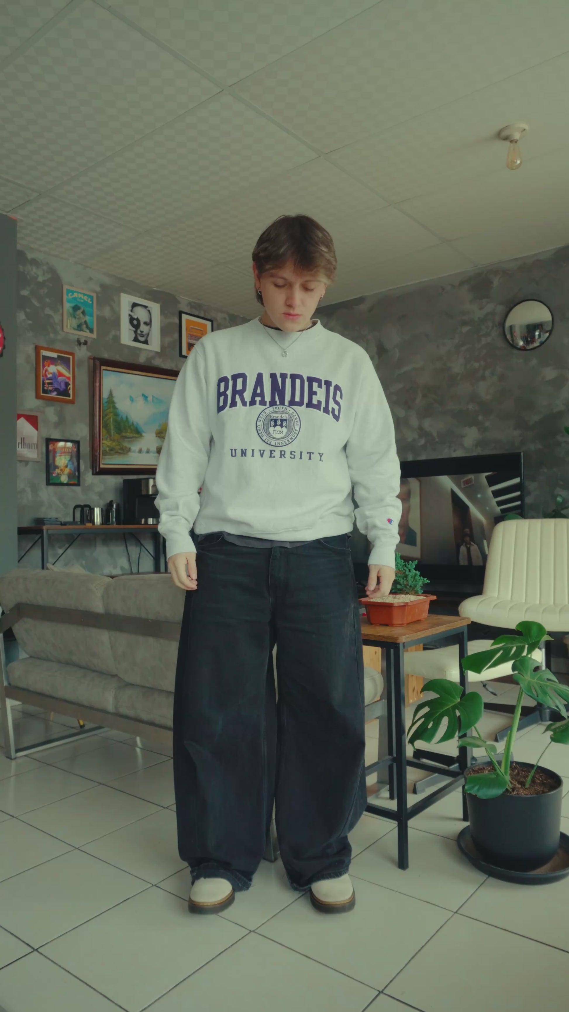 (M) CHAMPION BRANDEIS UNIVERSITY CREWNECK